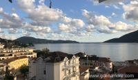 Ház: Apartmanok és szobák, Magán szállás a községben Igalo, Montenegró